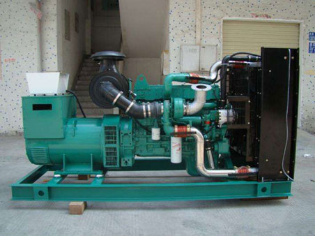 嫩江1100kw康明斯柴油发电机组图片 嫩江1100kw康明斯柴油发电机组图片